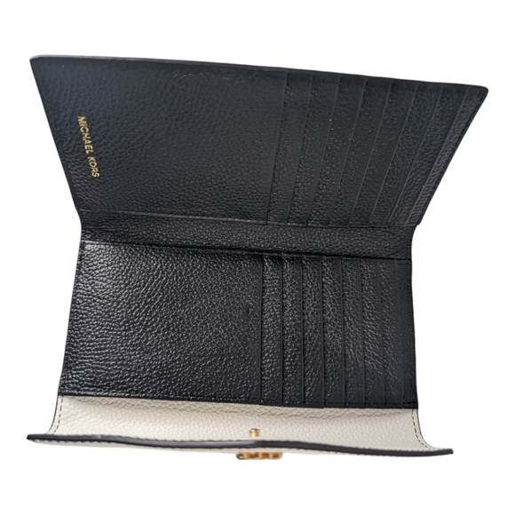 Michael Kors Trifold Blockcolor Envelope Wallet - Picture 5 of 6